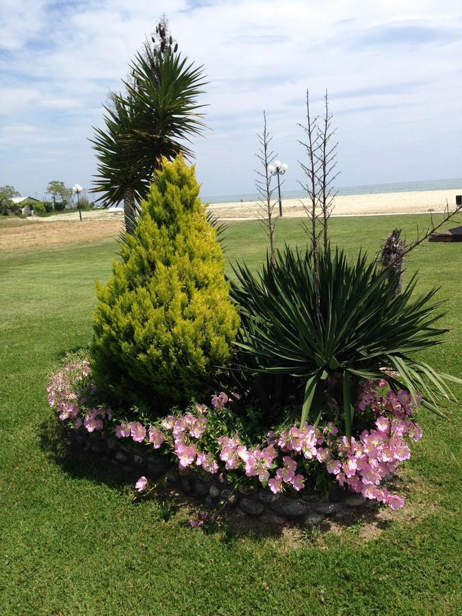 Hotel Akrogiali โครินอส ภายนอก รูปภาพ