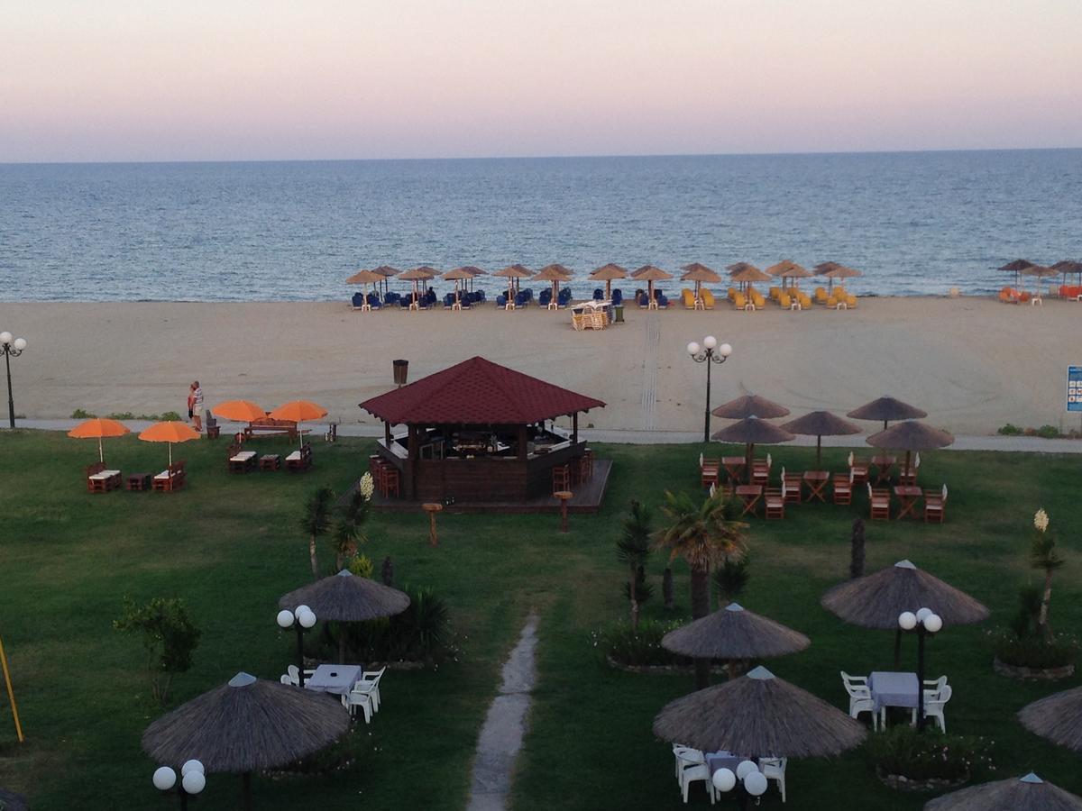 Hotel Akrogiali โครินอส ภายนอก รูปภาพ