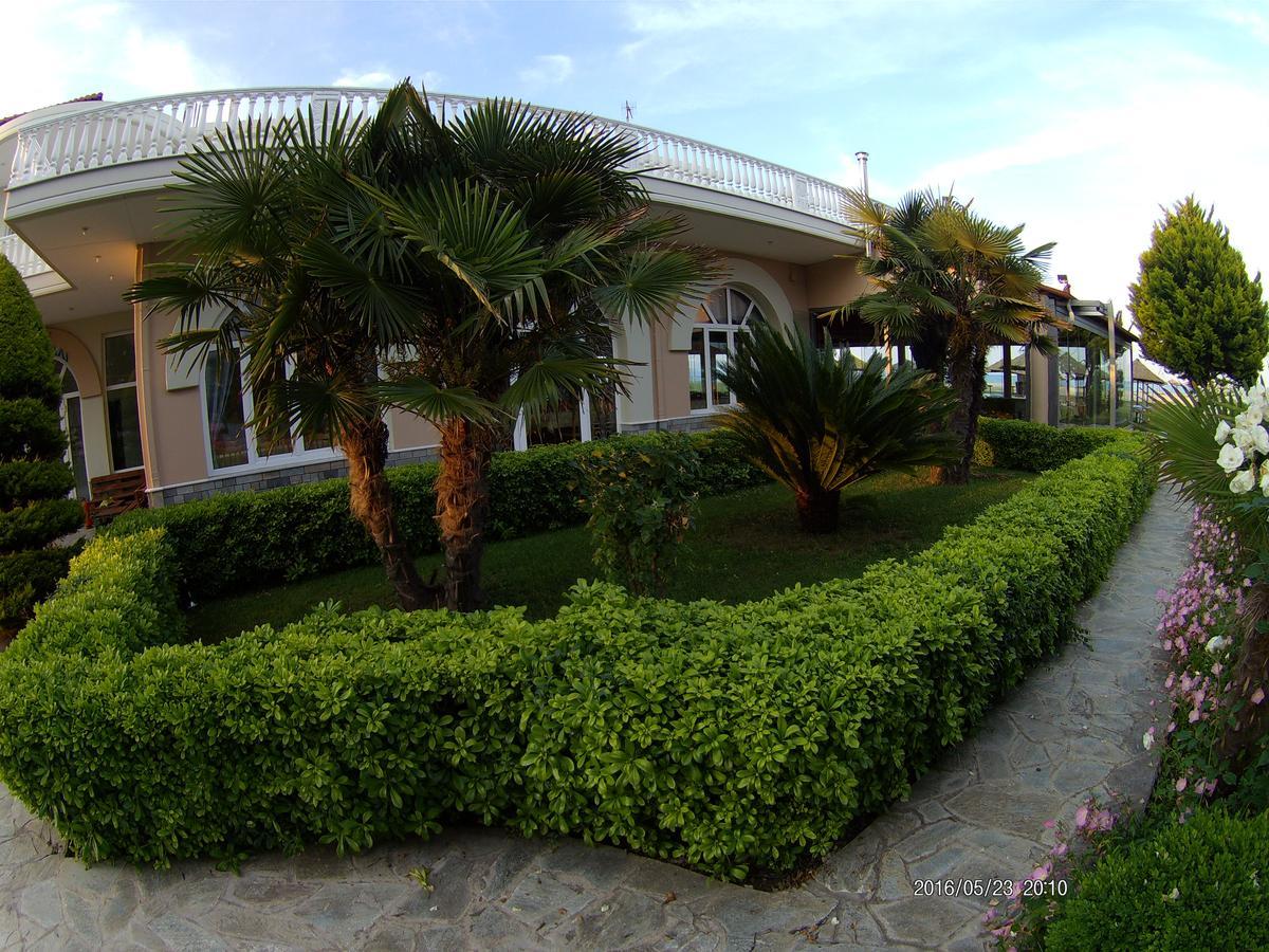 Hotel Akrogiali โครินอส ภายนอก รูปภาพ