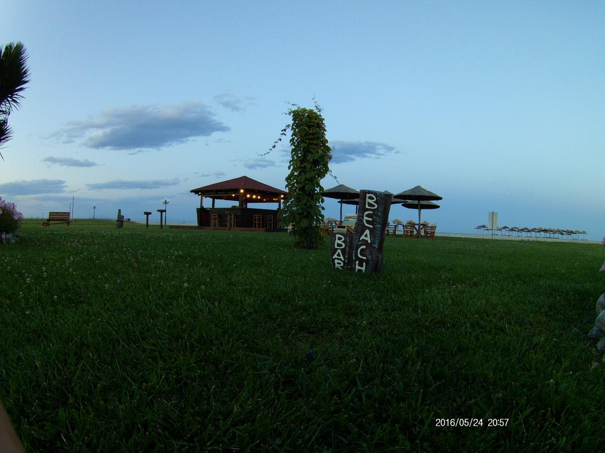 Hotel Akrogiali โครินอส ภายนอก รูปภาพ