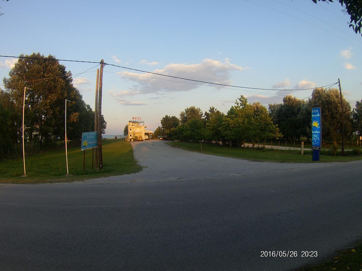 Hotel Akrogiali โครินอส ภายนอก รูปภาพ